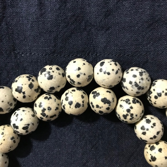 BN Freckled Dalmatian Jasper Beaded Necklace - Picture 5 of 5